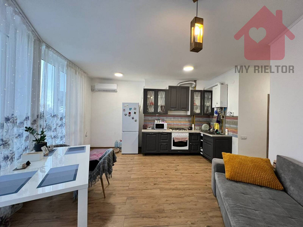 Оренда Квартира 2-кімнатна, 7/9 поверх на Гленца Uzhhorod - photo 1