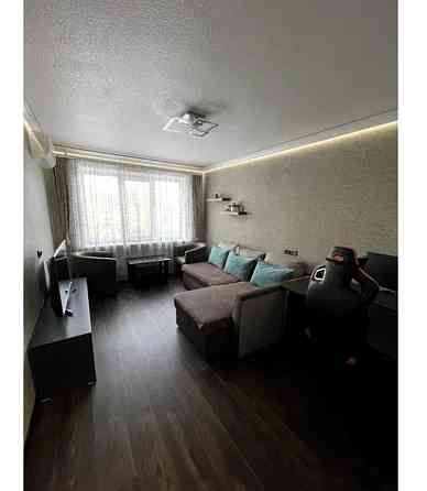 Продаж Квартира 3-кімнатна, 8/9 поверх на Володимира Івасюка просп. (Героїв Сталінграда), 9 Kiev