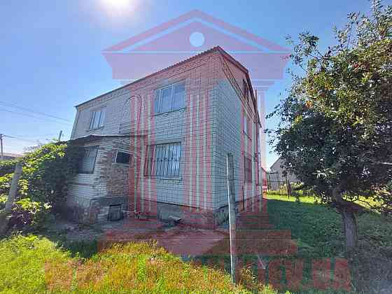 Продаж 3-поверховий Будинок з ділянкою 10 сот 265 кв.м  на Південна Бориспіль