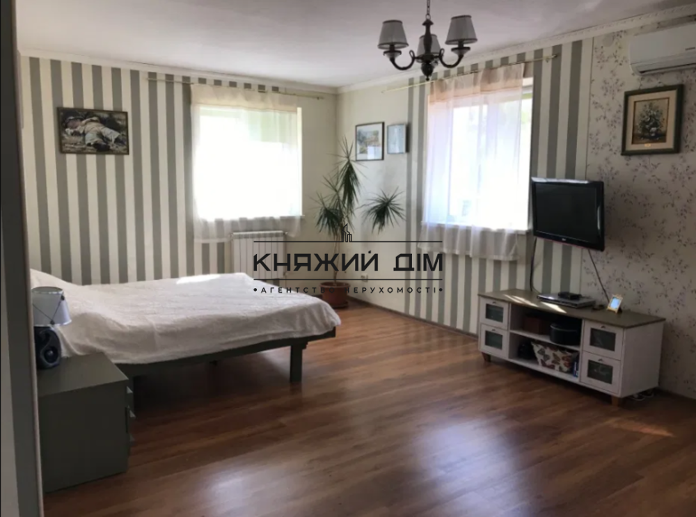 Продам теплий та затишний будинок у с. Віта-Поштова. №228908  - фото 1