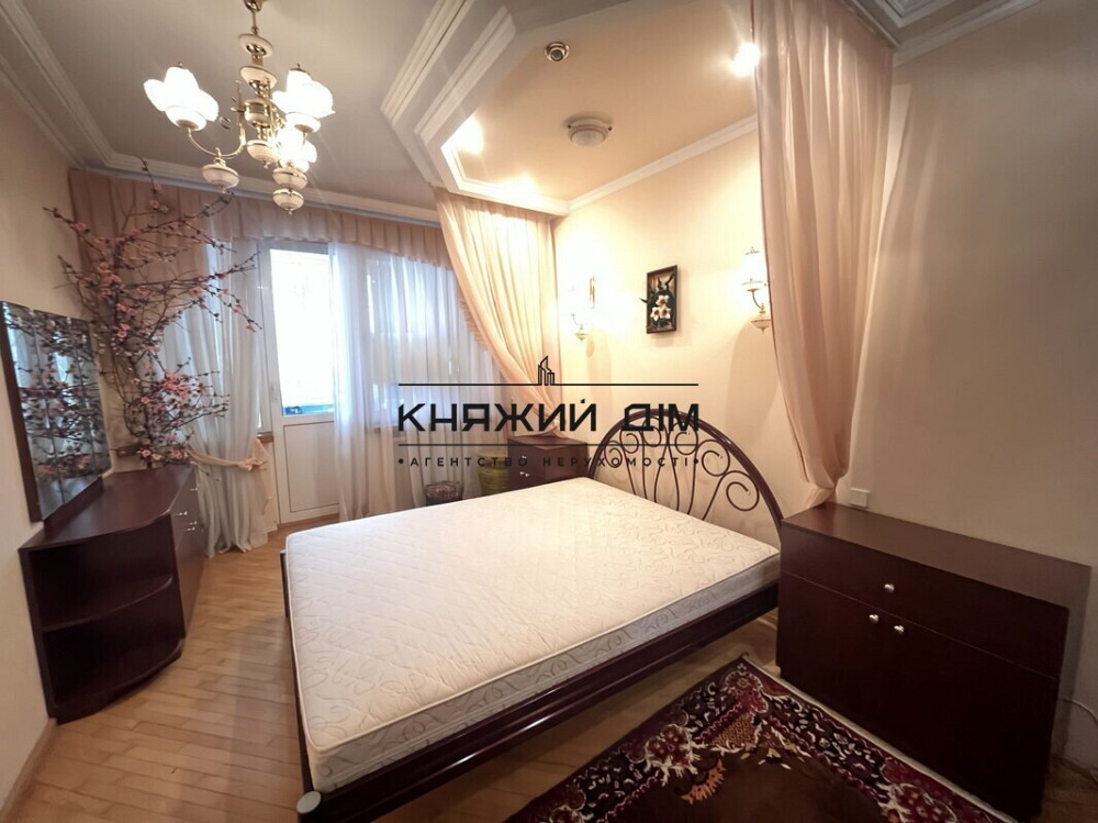 Оренда Квартира 2-кімнатна, 8/18 поверх на Никольско-Слободская ул. Київ - фото 3