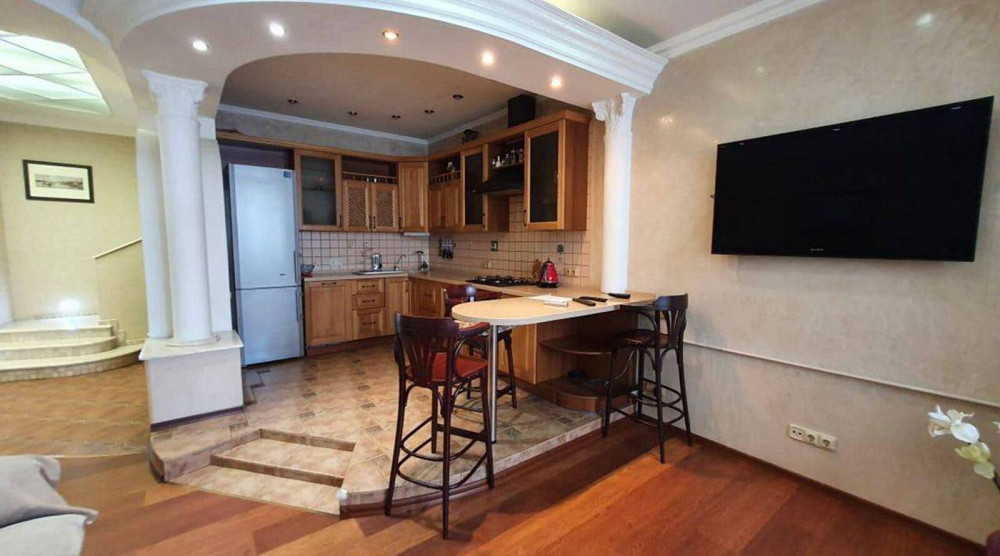 Оренда Квартира 5-кімнатна, 10/11 поверх на Европейская ул., 30 Дніпро - фото 4