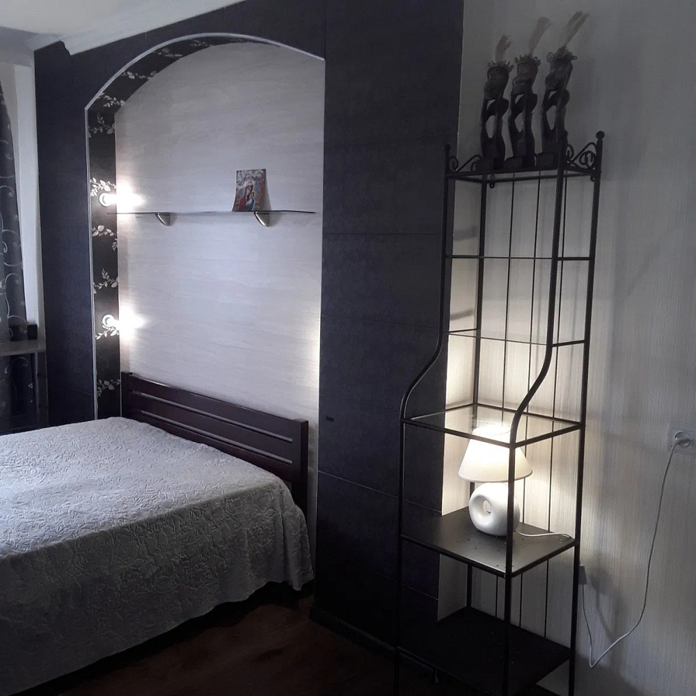 Оренда Квартира 2-кімнатна, 9/9 поверх на Васильківська, 2А Kiev - photo 1