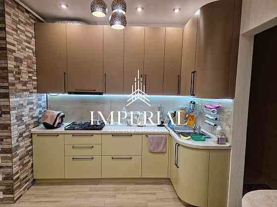 Продаж 2к Квартира 78 кв.м Метробудівська вул. Киев