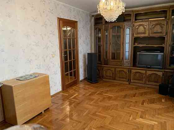 Оренда Квартира 3-кімнатна, 12/18 поверх на Берестейський проспект, 89а Киев