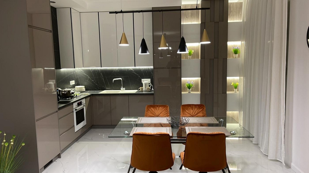 Оренда 3к Квартира 90 кв.м Личаківська вул. Львів - фото 1