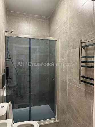 Оренда Будинок 5-кімнатний на Василя Тютюнника вул., 53 Kiev