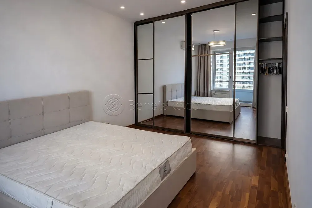 Продаж 2к Квартира 85 кв.м Литературная, 1А Одеса - фото 2