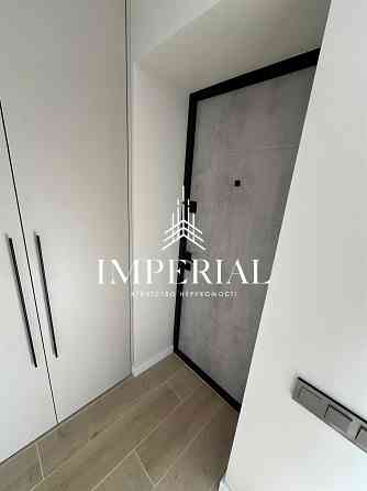 Оренда Квартира 2-кімнатна, 9/9 поверх на вул. Кирилівська Kiev