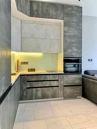 Продаж Квартира 2-кімнатна, 15/17 поверх на Лейпцизька вул., д. 13а Kiev