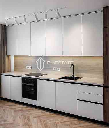 Продаж Квартира 2-кімнатна, 6/21 поверх на вул. Чернігівська Київ