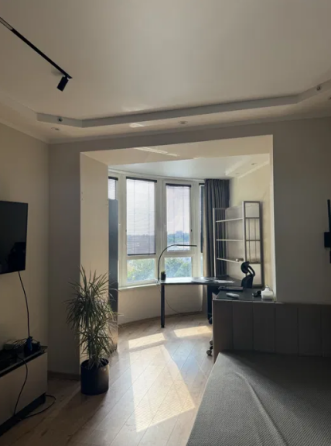 Продаж Квартира 3-кімнатна на ул. Кленовая, 2а Одеса