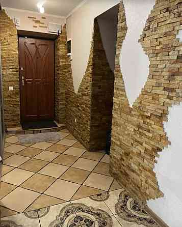 Продаж Квартира 3-кімнатна, 1/5 поверх на Стрілецька (Червоноармійська) Vinnytsya