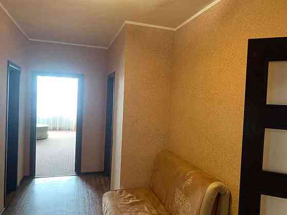 Оренда Квартира 1-кімнатна, 22/25 поверх на ул. Елены Пчилки Київ