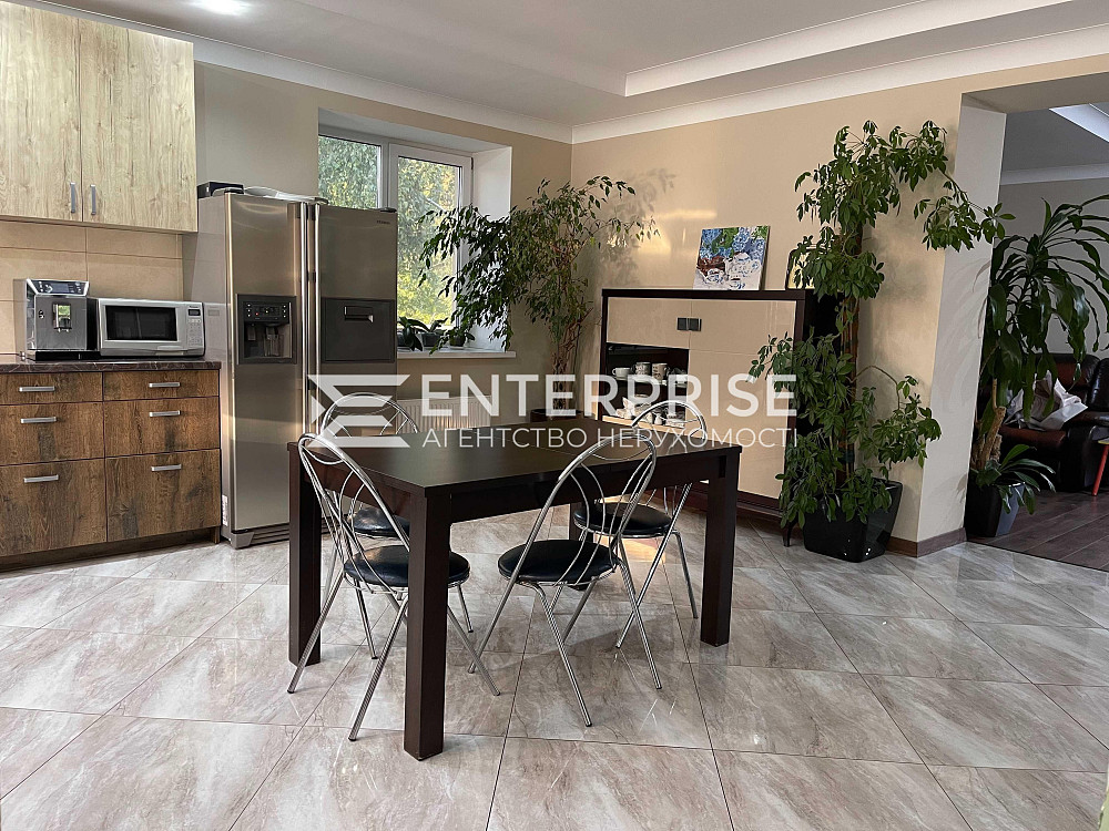 Продаж 2-поверховий Будинок з ділянкою 6 сот 190 кв.м 4 кімн. на Білогородська вул. Киев - изображение 3