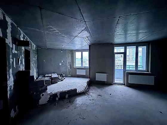 Продаж Квартира 3-кімнатна, 14/14 поверх на Вишгородська вул., д. 45-Б/4 Київ