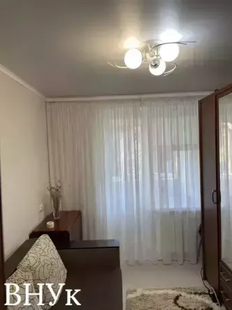 Продаж Квартира 3-кімнатна, 1/5 поверх на Кравчука Луцьк