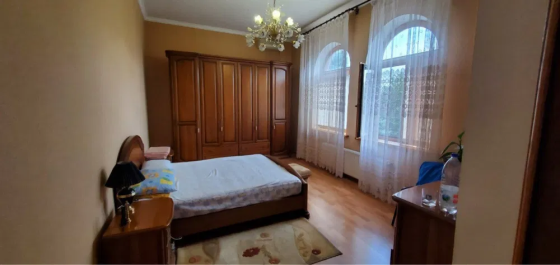 Продам большой и добротный дом  в пригороде Одессы Одесса