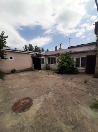 Продам два дома на одном участке в п.Большевик (г.Одесса) Одеса