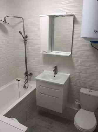 Оренда Квартира 2-кімнатна, 17/25 поверх Київ