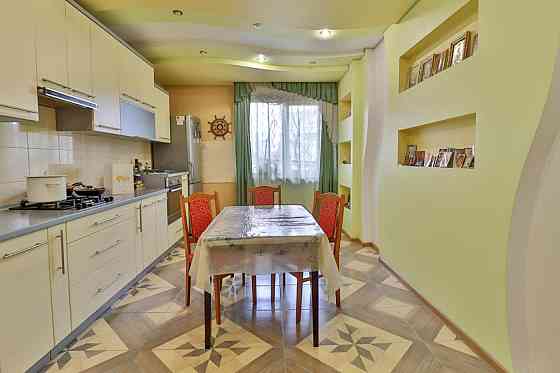 Продаж Квартира на улица Франка Ів 12 Vynnyky