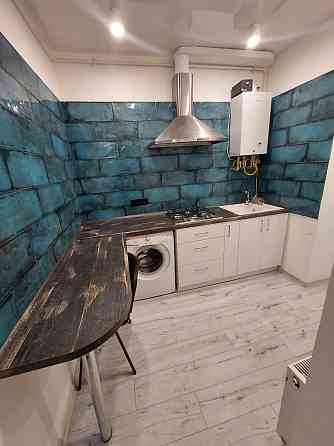 2 комнатная квартира в центре! Одеса