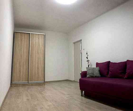 Продаж Квартира 1-кімнатна, 3/10 поверх на Григоренко, 25А Киев