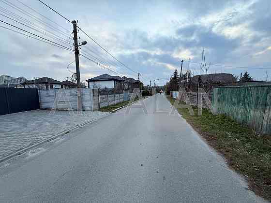 Продаж земельної ділянки 14 соток на вул. Морських піхотинців Київ