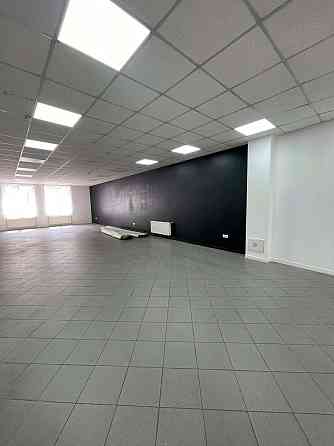 Оренда офісне приміщення на вул. Новгородська поверх - 3/4 Івано-Франківськ