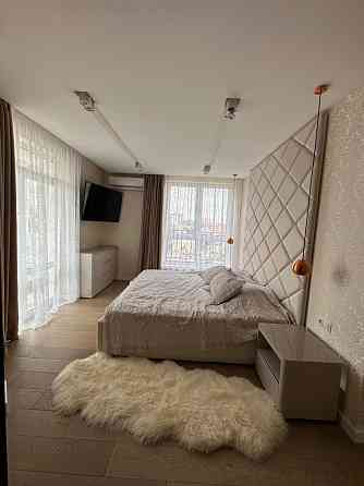 Продаж Квартира 4-кімнатна, 9/10 поверх на вул. Бойківська Львов