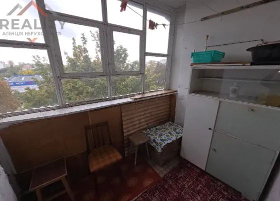 For rent 3-room Apartment 63 sq.m Тополь-1, д.15 Dnipro