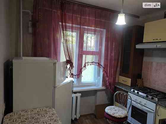 Оренда Квартира 1-кімнатна, 2/5 поверх на проспект Соборності, 5б Киев