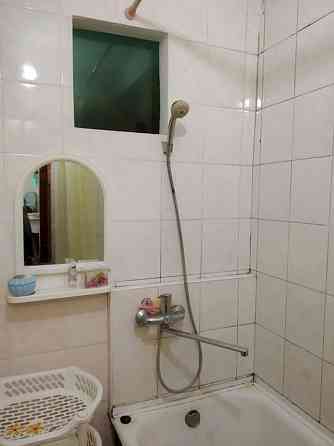 Оренда Квартира 2-кімнатна, 3/9 поверх на Харьковское шоссе, 21 Киев