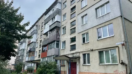 Продаж 2к Квартира 45 кв.м Гната Хоткевича Івано-Франківськ