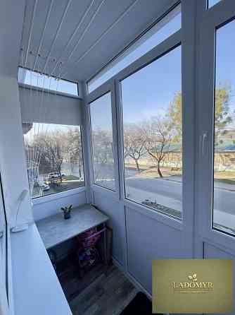 Продаж Квартира 1-кімнатна, 3/5 поверх на вул. Біла Рівне