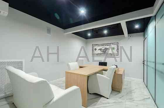 Оренда офісне приміщення на Миколи Міхновського бул., 38 поверх - 1/2 Київ