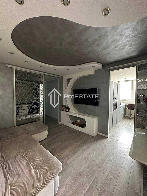 Продаж Квартира 5-кімнатна, 11/25 поверх на вул. Драгоманова Kiev - photo 2