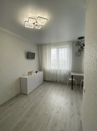 Продам 1-комнатную квартиру с ремонтом в ЖК "Лузановский Парк" (Лузановка) Одесса