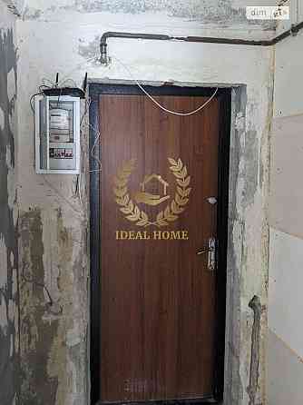 Продаж Квартира 1-кімнатна, 1/5 поверх на Черных Запорожцев ул., 8Б Киев