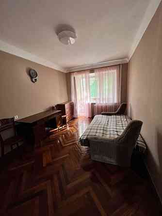 Оренда Квартира 2-кімнатна, 2/5 поверх на Кудрявская ул., 31/33 Київ