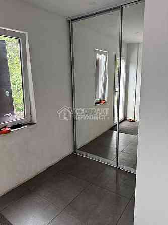 Продаж Будинок 5-кімнатний на вул. 9-та вулиця Безлюдівка