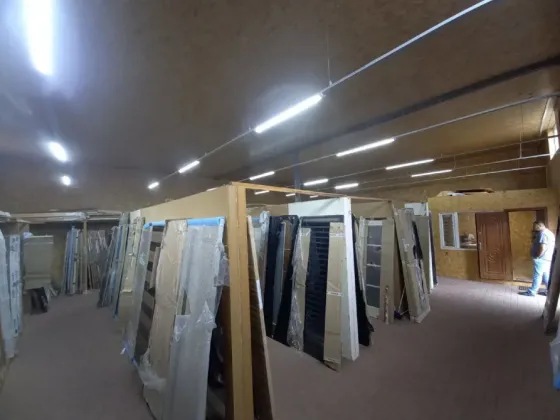 For rent Warehouse / Hangar area 163 sq.m  Dnipro Пр Богдана Хмельницького Dnipro