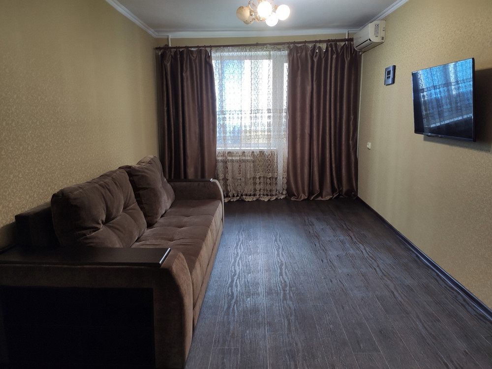 Продаж Квартира 3-кімнатна, 6/9 поверх на Шолохова ул., 5 Дніпро - фото 1