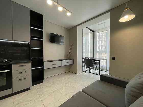 Продаж Квартира 2-кімнатна, 6/10 поверх на Содружества ул., 7 Дніпро