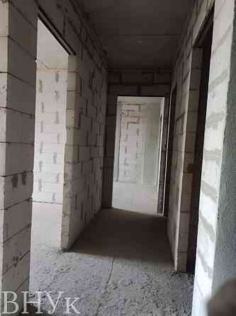 Продаж Квартира 2-кімнатна, 3/11 поверх на вул. Роксоляни Львів