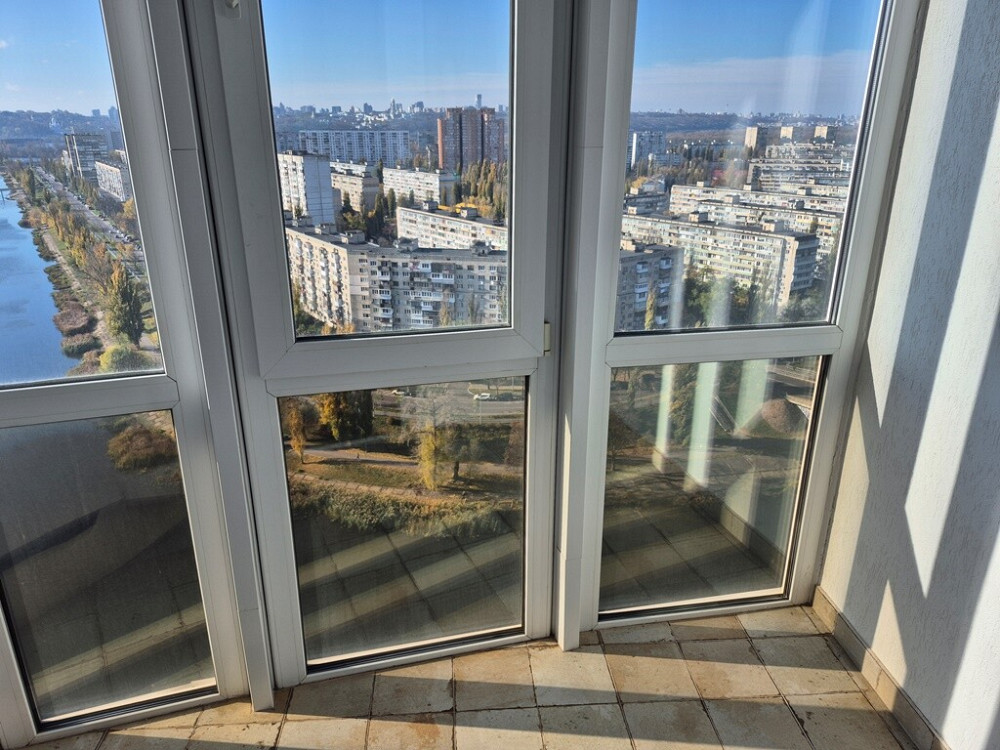 Продаж Квартира 3-кімнатна, 20/34 поверх на проспект Соборности (Воссоединения), д.30 Киев - изображение 8