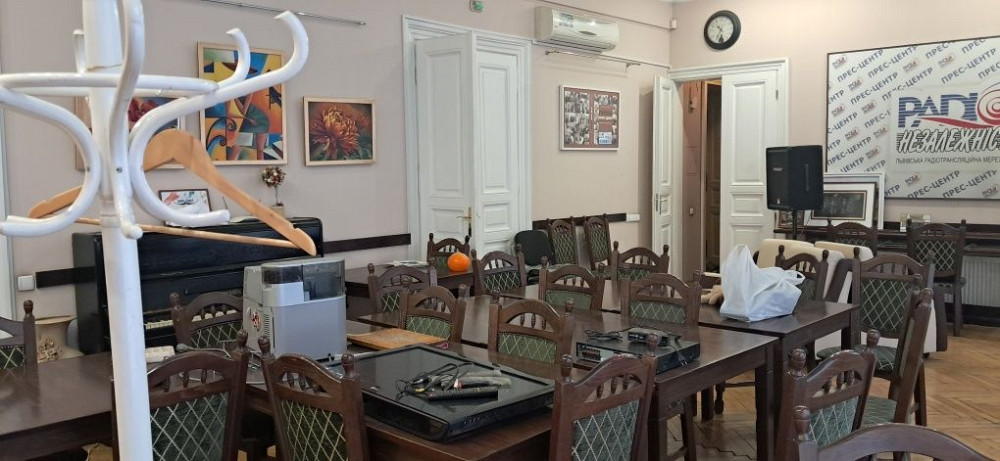 Оренда офісне приміщення на вул. Князя Романа приміщень - 1, поверх - 2/5 Львів - фото 4