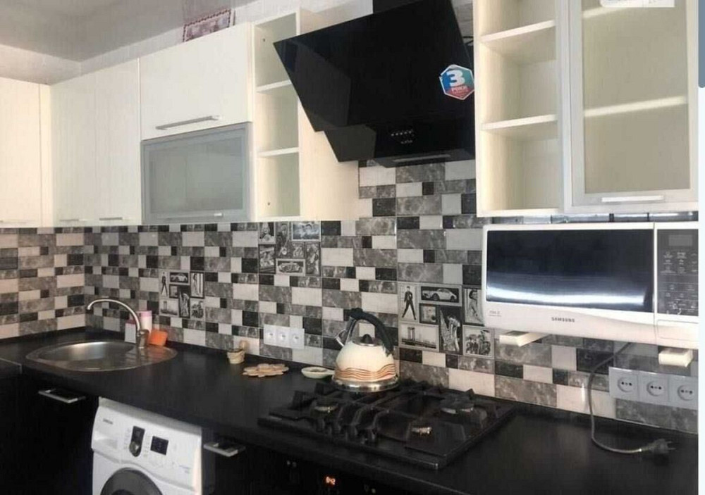 Продаж Квартира 1-кімнатна, 6/9 поверх на Кобзарская, 2 Дніпро - фото 1