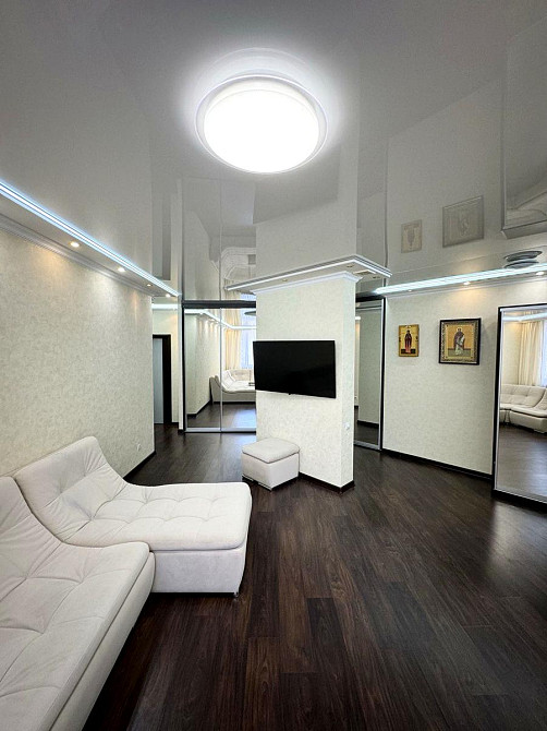 Продаж Квартира 3-кімнатна, 11/16 поверх на Юлії Здановської вул., д. 50/2 Kiev - photo 1