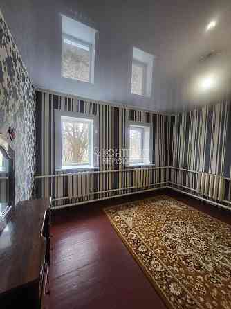 Продаж Будинок 4-кімнатний на вул. Валоська 